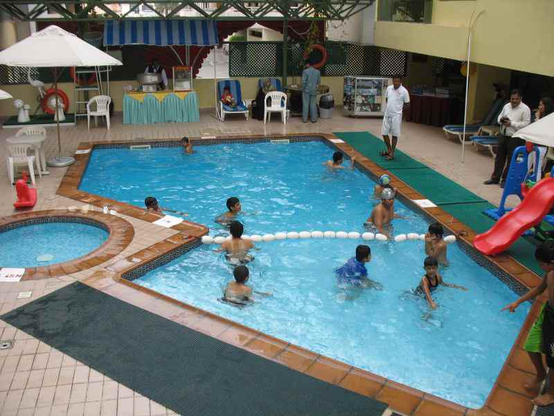 Khalidia Hotel Apartments ดูไบ ภายนอก รูปภาพ