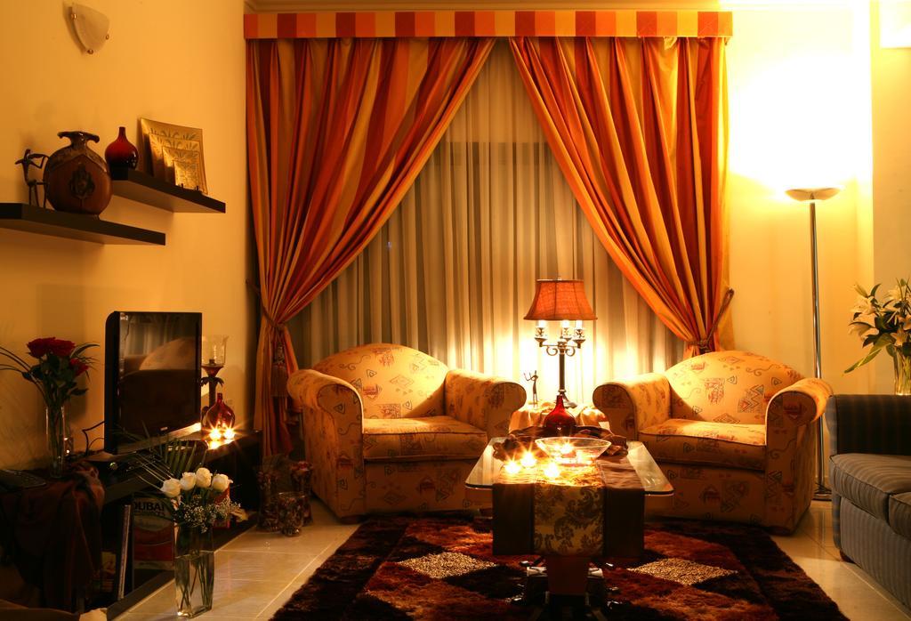 Khalidia Hotel Apartments ดูไบ ภายนอก รูปภาพ